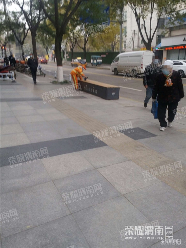 094245shcdmpook0m3c318.jpg