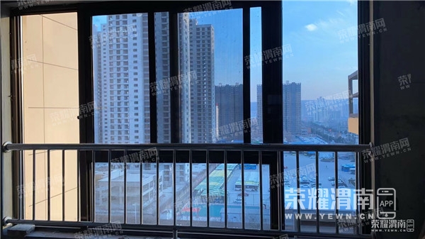 151039r5875vqf99s5uqf9.jpg