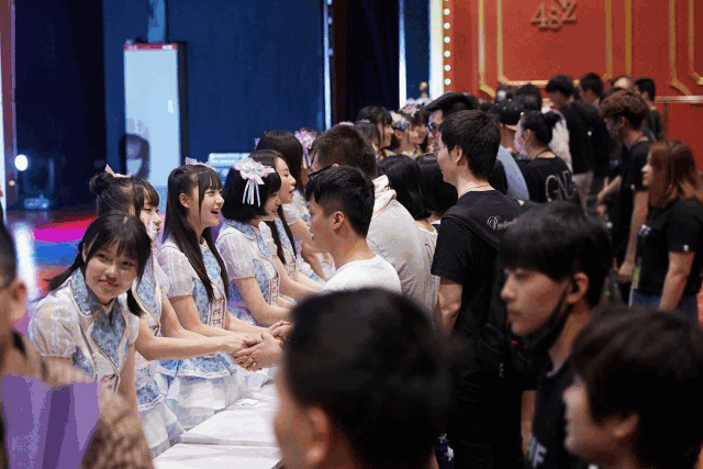 165010i788e767yab4iggn.gif