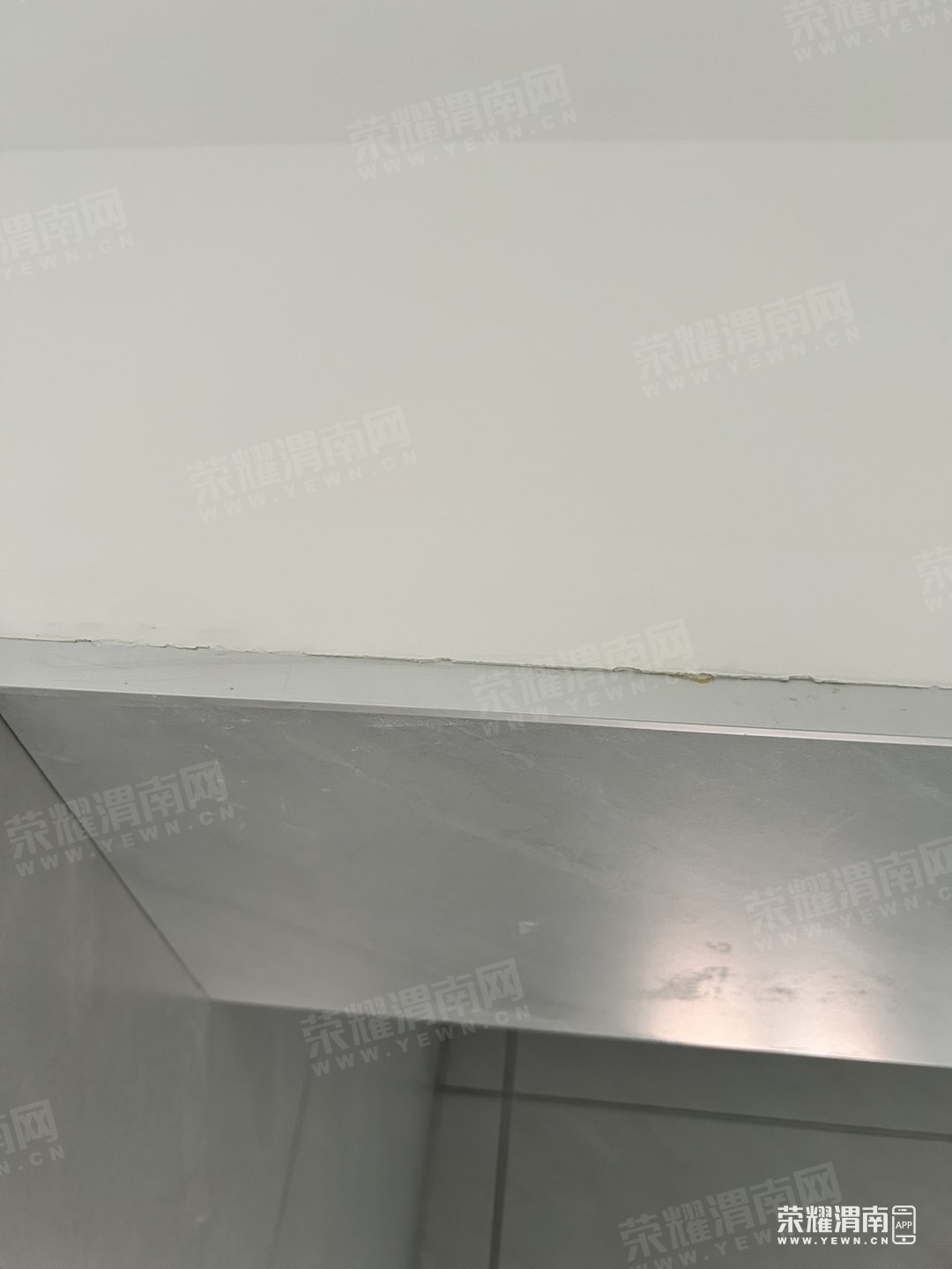 150600thhu1t882rt4icih.jpg
