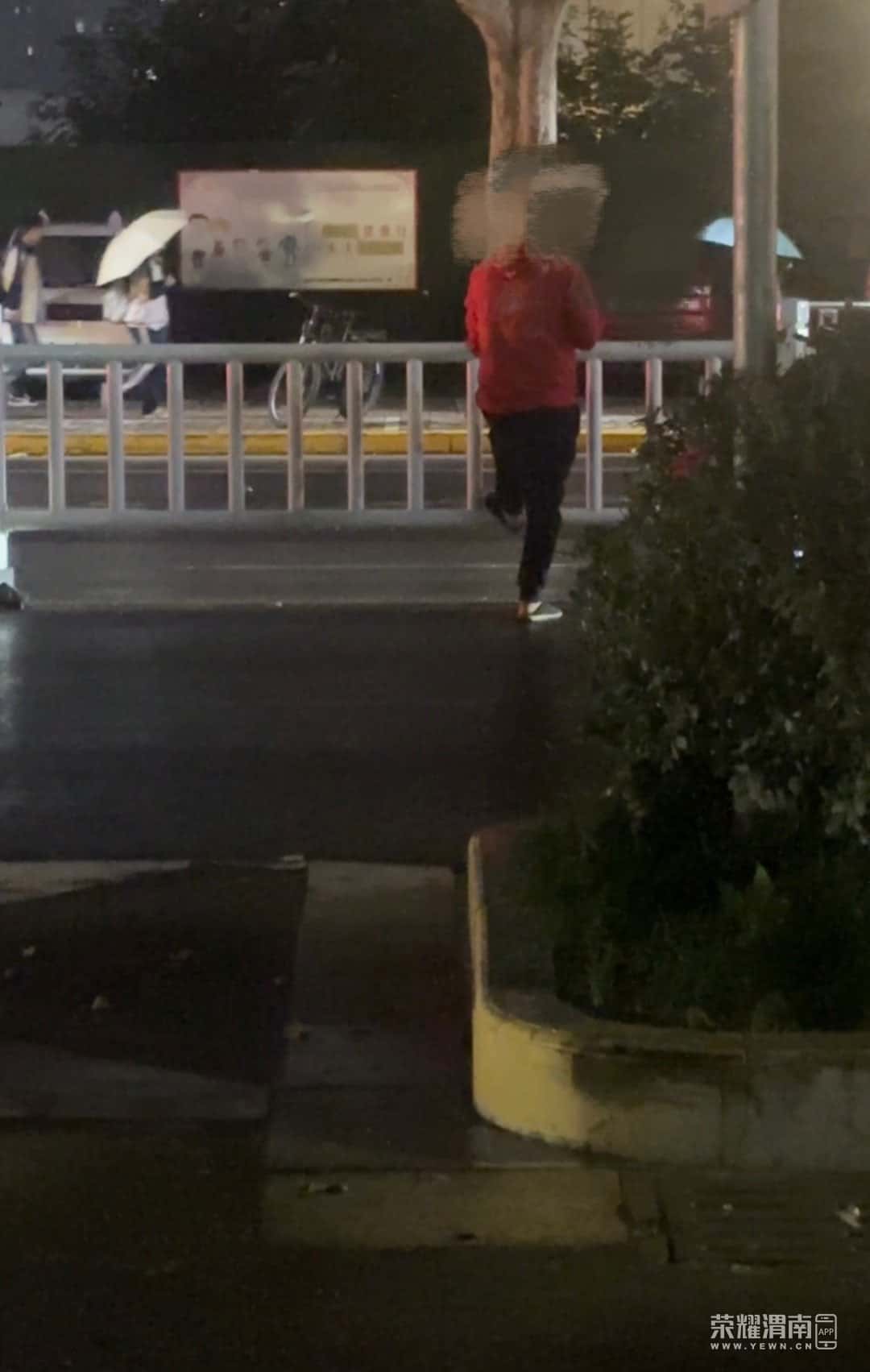 20251017091742front1_0_283163_FjZLIlvCLfqYqfsOACmTzqa7t3jo.jpg