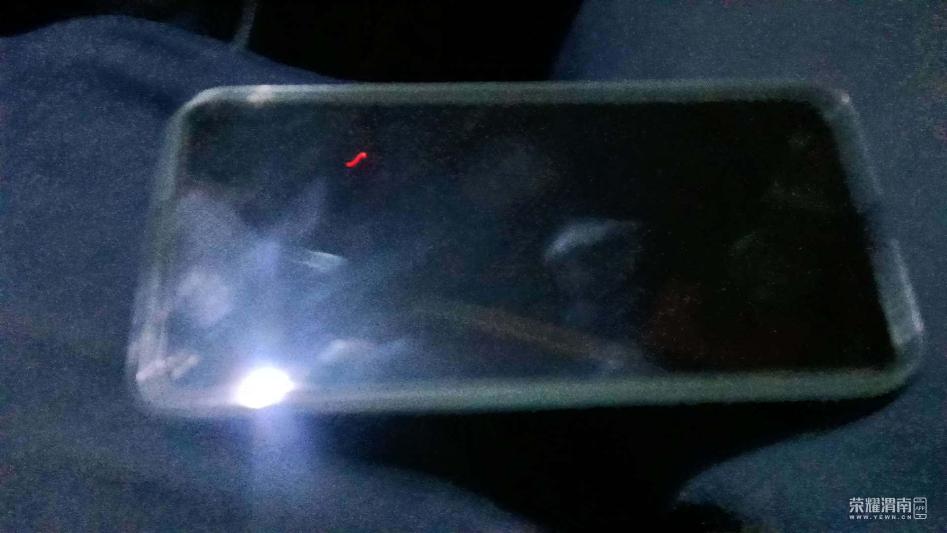 20251030141201front2_0_225115_FinvqvPG6rbWaWtxQmfFlZVRzntT.jpg
