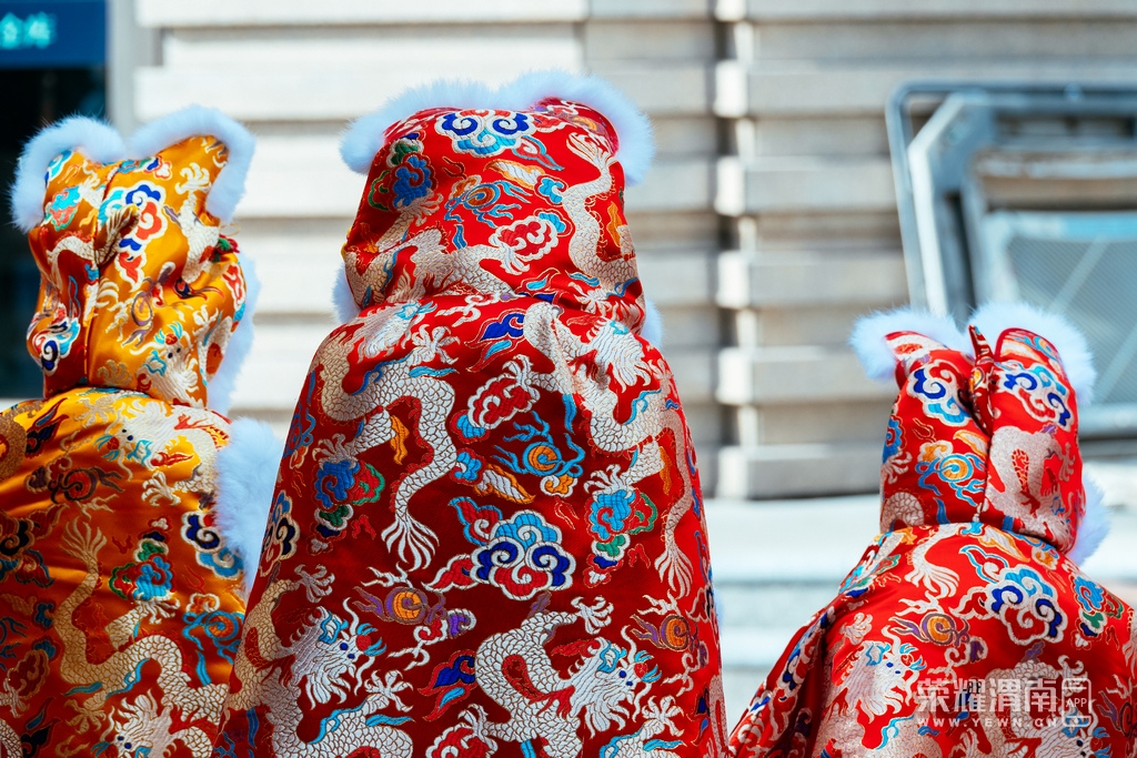 ����չ�� (60).jpg