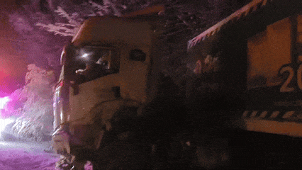 100423llq5pwgg0qzfr7r7.gif