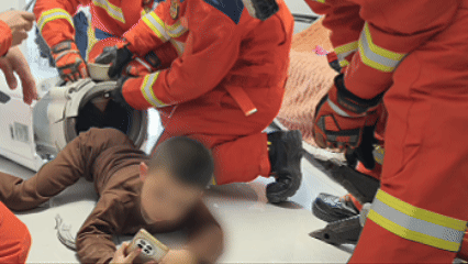 145343vzetg9wcge5wl9g5.gif