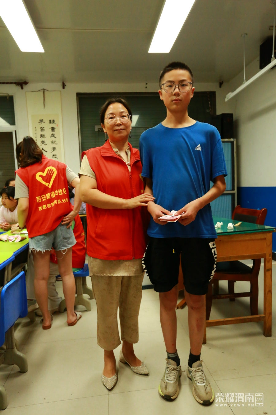 165829kfm42e4jv4ccfz4k.jpg